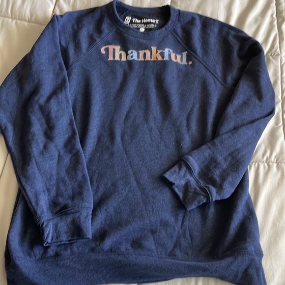NEW! Thankful navy sweatshirt from The Home T - Picture 3 of 4